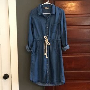 New, no tags love stitch chambray dress size M